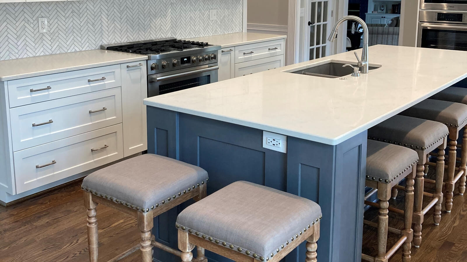 dedicated-to-helping-kitchen